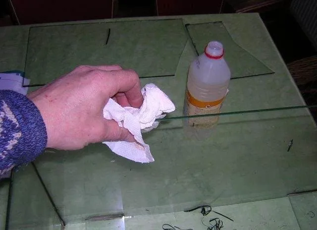 7-Astuce pour réparer un aquarium cassé